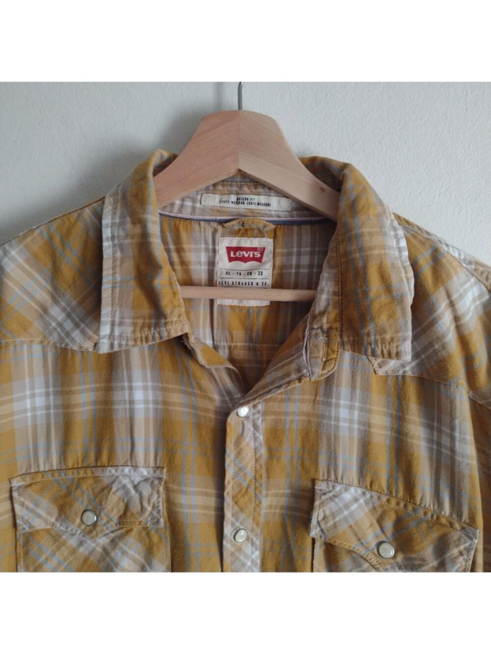 Levi's Mens Western Shirt XL Yellow Plaid Pearl Snap Dual Pocket - Picture 4 of 11
